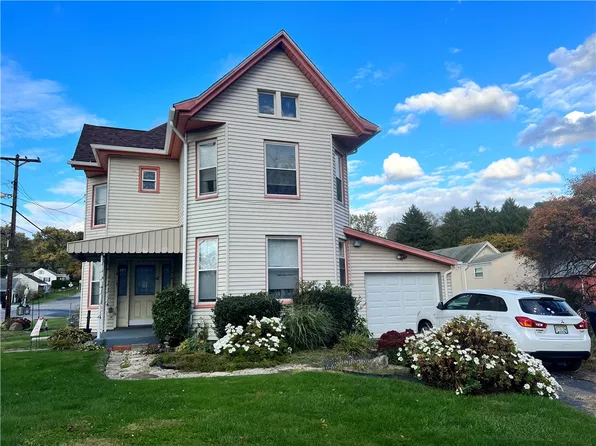 802 4th St, Rochester, PA 15074