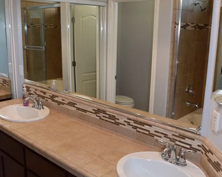 1902 Horseshoe Glen Cir — Photo 23
