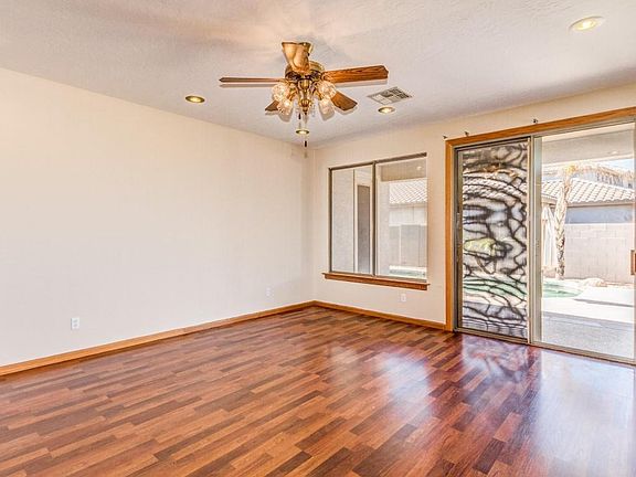 3rd image of 15234 W Banff Ln