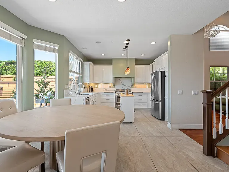 16375 Alipaz Ct — Photo 15