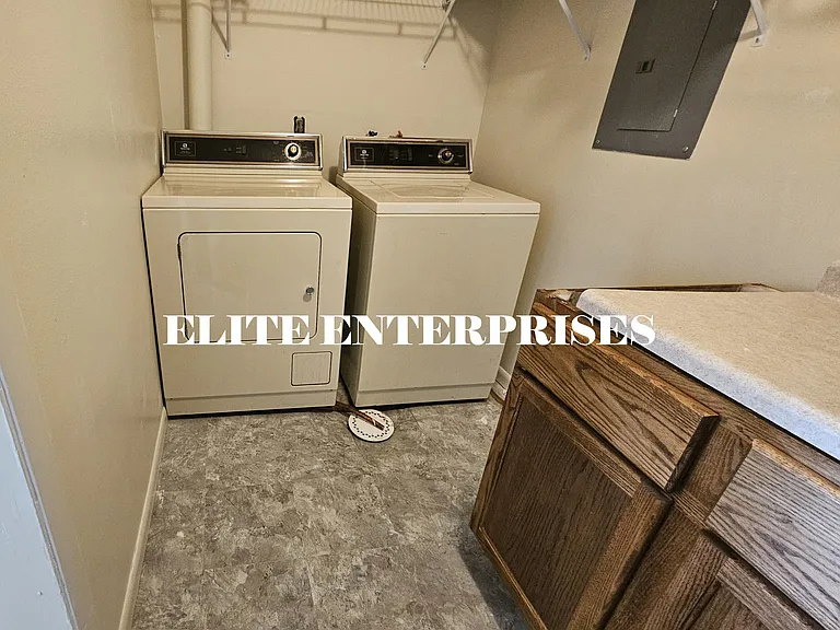 2213 W Reservoir Blvd #2213 — Photo 14