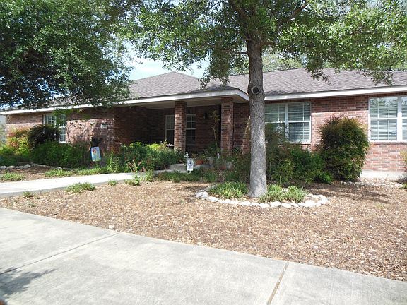 3rd image of 7521 Linkview St