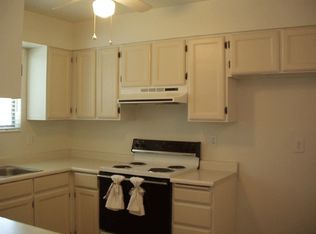 1033 E Fallbrook Way, Sandy, UT 84094