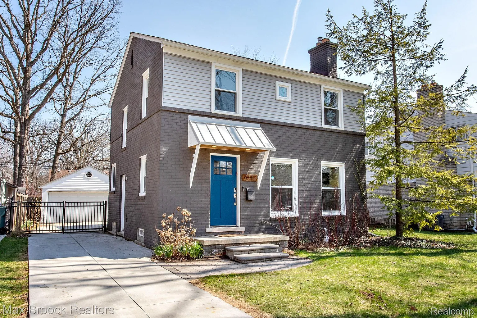 4112 Cornwall St photo 1
