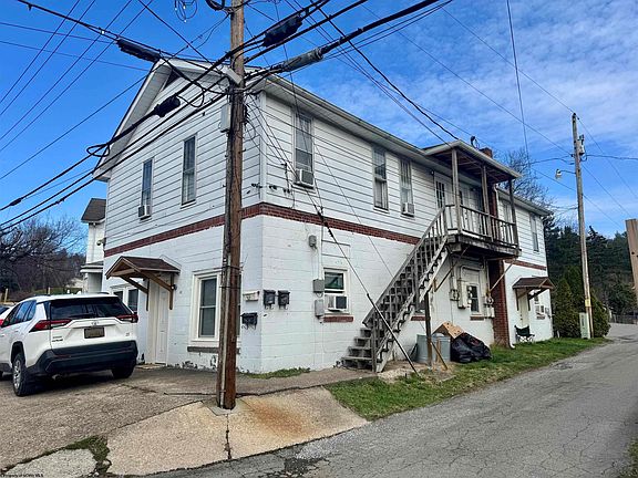 5th image of 401 Lincoln Ave