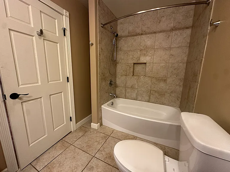 104 N Aurora St #2N — Photo 18