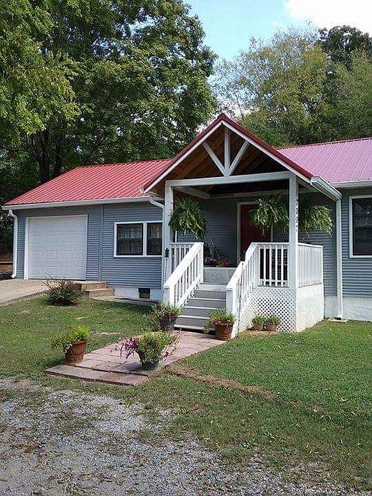 1st image of 7007 Greenway Dr