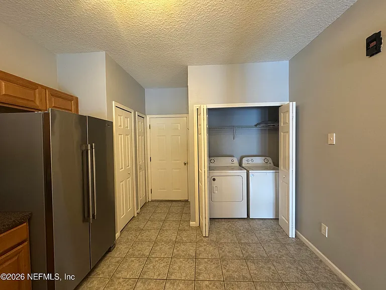 7806 Melvin Rd — Photo 12