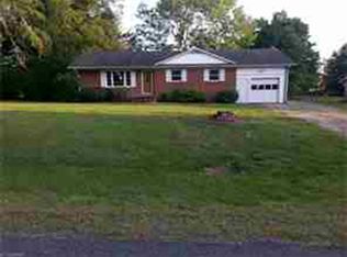 135 Emsley St, Winston Salem, NC 27103