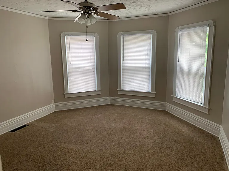3515 Dewey Ave — Photo 11