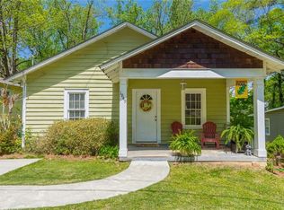 1849 Grove Ave, East Pt, GA 30344