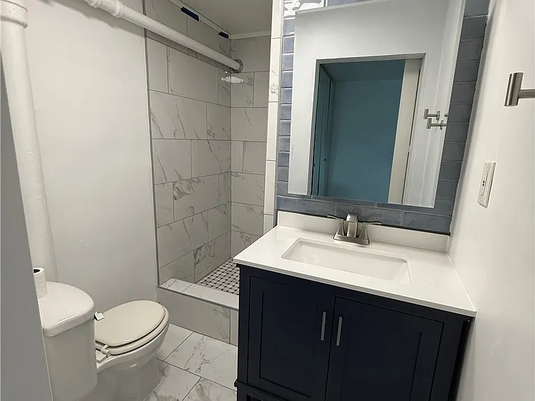 1303 N Beverly Glen Blvd — Photo 17