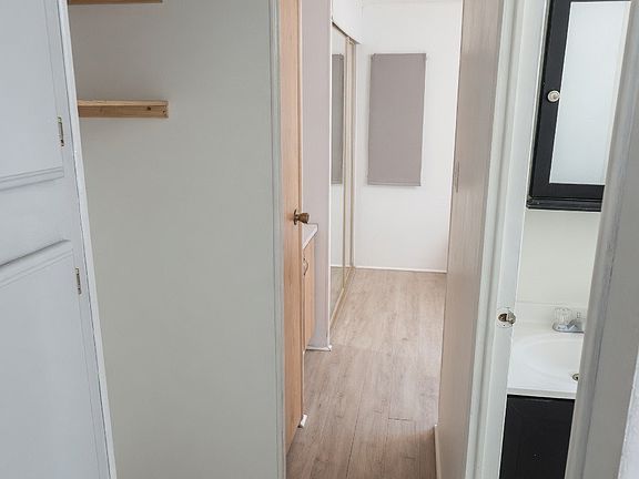 5th image of 2553 W 16th St #11