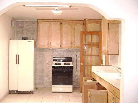 3rd image of 546 W Valle Verde Pl