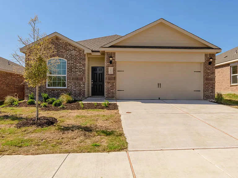 1627 White Mountain Way — Photo 1
