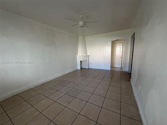 2nd image of 738 15th St #B2