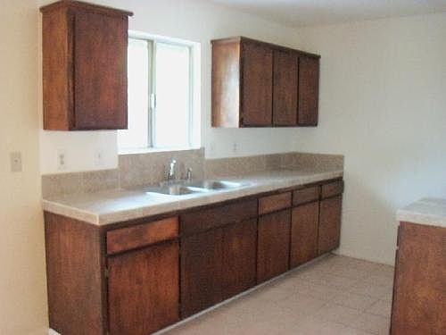 2nd image of 11075 Knobb Ave