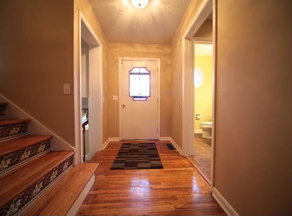 2535  Belle Haven Dr Lawrence, KS listing photo #2