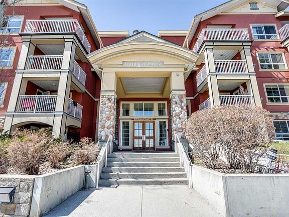 2nd image of 5115 SE Richard Rd SW #216