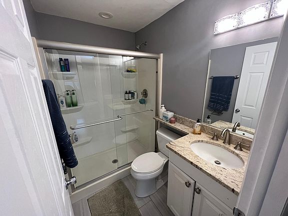 5th image of 269 Kings Mill Ct Unit D1