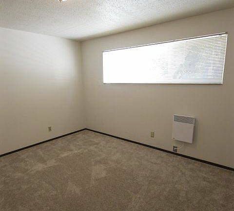 5th image of 2210 Franklin Ave E APT 302