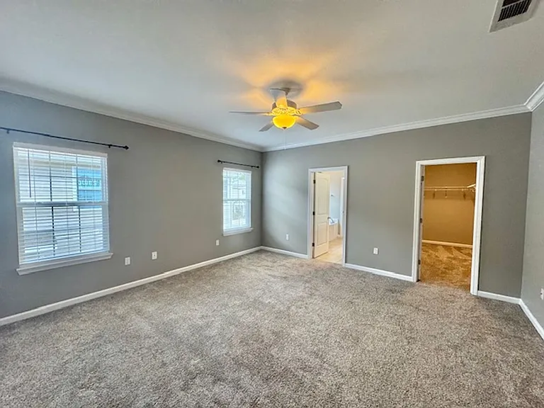 126 Farrah Ave — Photo 17