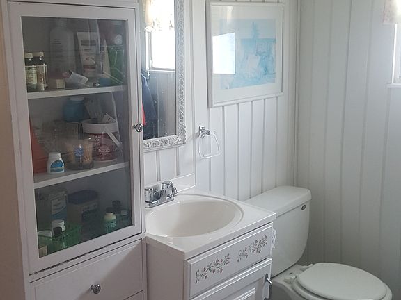 4th image of 811 Nino Ln