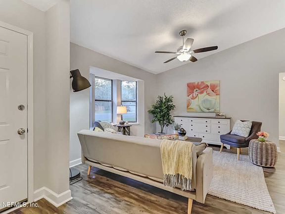 4th image of 3714 Paleface Pl