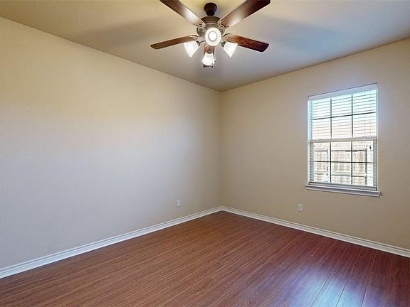 5th image of 3007 Towers Pkwy #3007