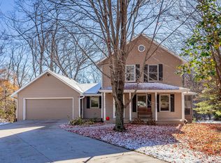 601 Chelsea Ct, Ames, IA 50014