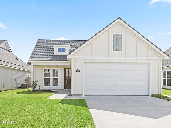 4th image of 103 Bijou Dr