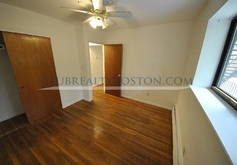 260 Grove St #3A — Photo 3