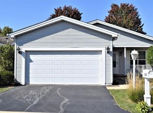 280 Rodeo Dr, Grayslake, IL 60030