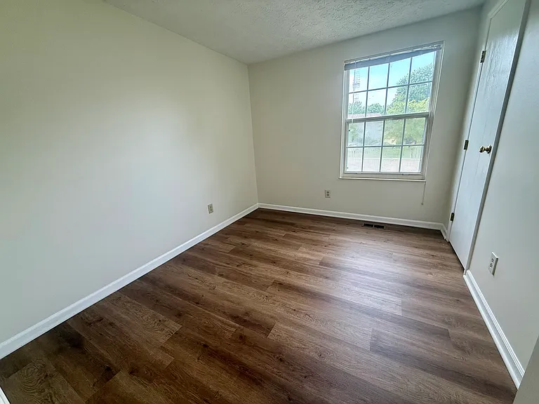 5738 Villas Creek Dr — Photo 10