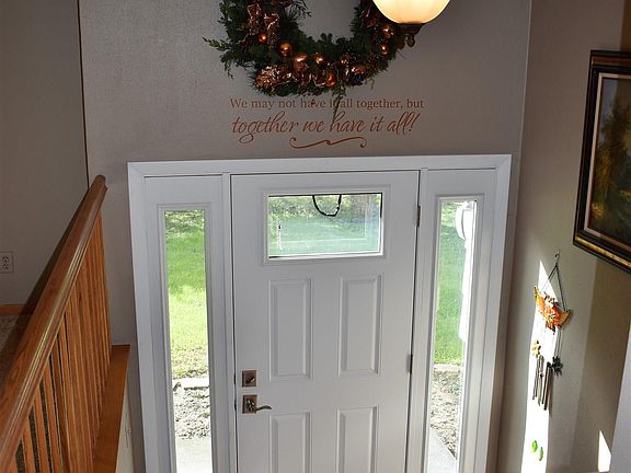 4th image of 1608 Crescent Dr