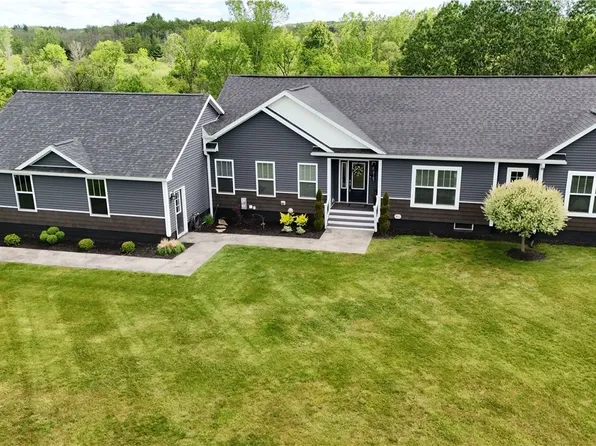 8165 Woods Hwy, Whitesboro, NY 13492