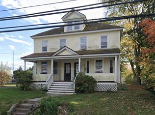 48 Woodland St, Manchester, CT 06042