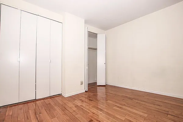 Rented by Avenues Real Estate | media 3