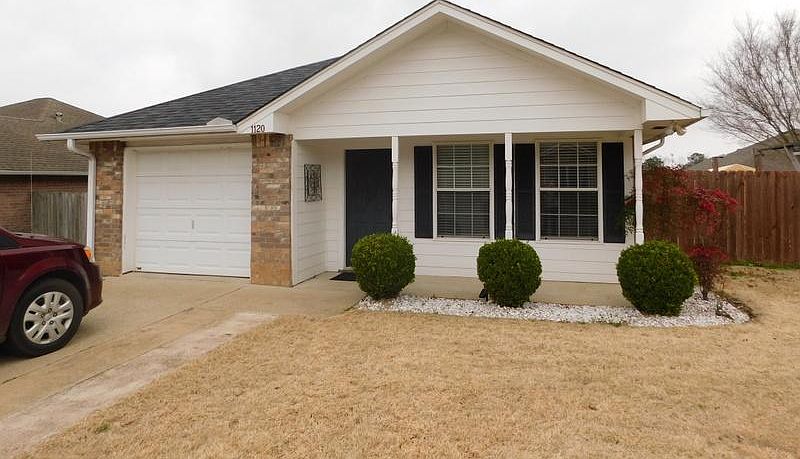 1st image of 1120 Woodlands Park Dr