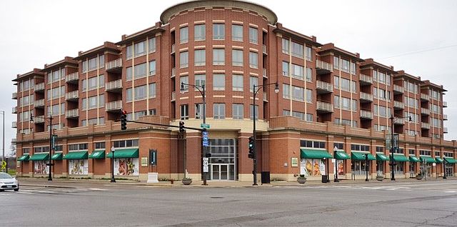 1st image of 6000 N Cicero Ave APT 308