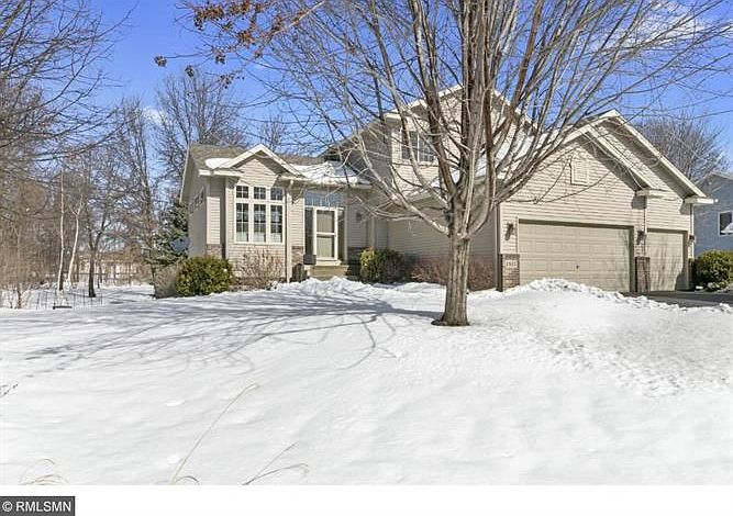 1st image of 1835 122nd Ln NE