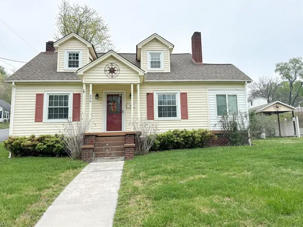 336 Worth St, Mount Airy, NC 27030