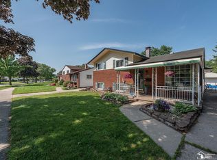 9780 Cass Ave, Taylor, MI 48180