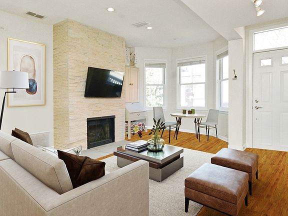 4th image of 1423 W Oakdale Ave #1