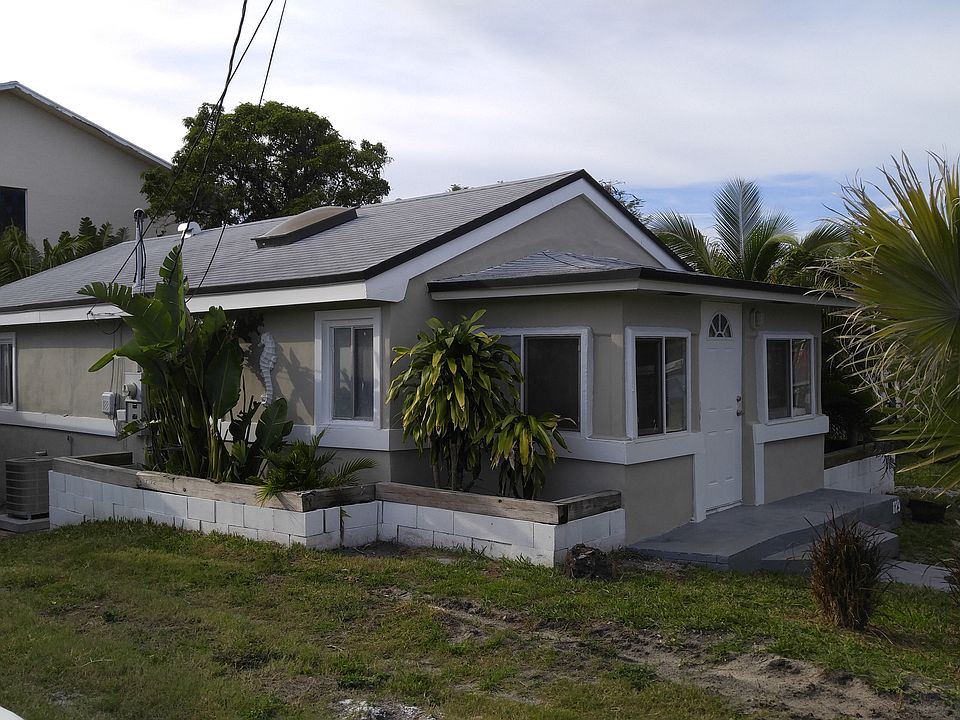 1st image of 129 NW 11th Ave