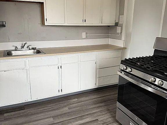 3rd image of 7403 Schoyer Ave APT 3