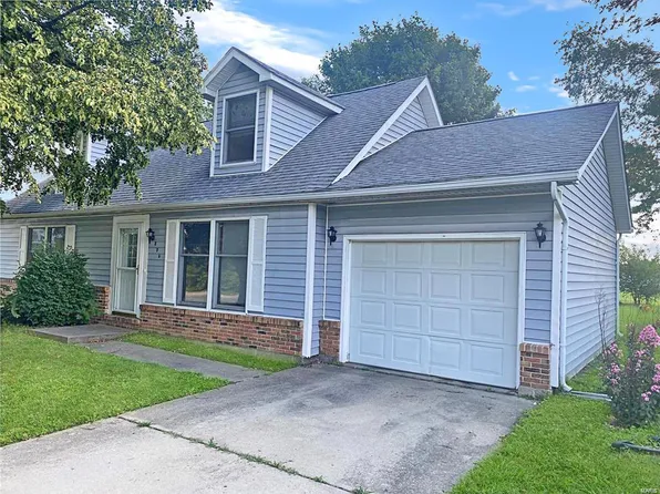 806 Coral Dr, Fairview Heights, IL 62208