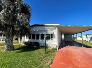 402 Sunflower Ln, Haines City, FL 33844