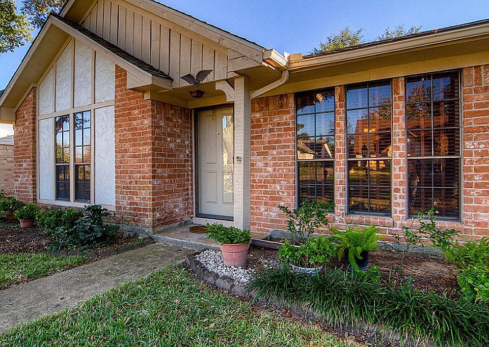 1st image of 21611 Park Rock Ln