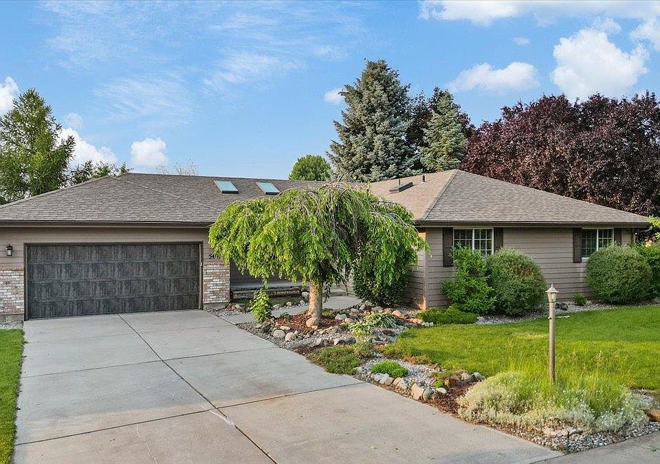 5404 W Bedford Ave, Spokane, WA 99208 | Zillow